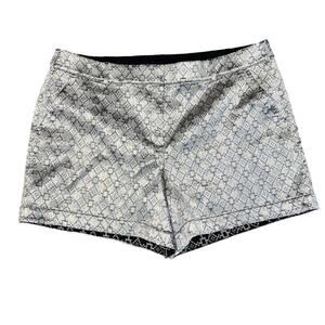 Lane Bryant Gold Jacquard Lena Metallic Cuffed Shorts Tummy Control Size 26